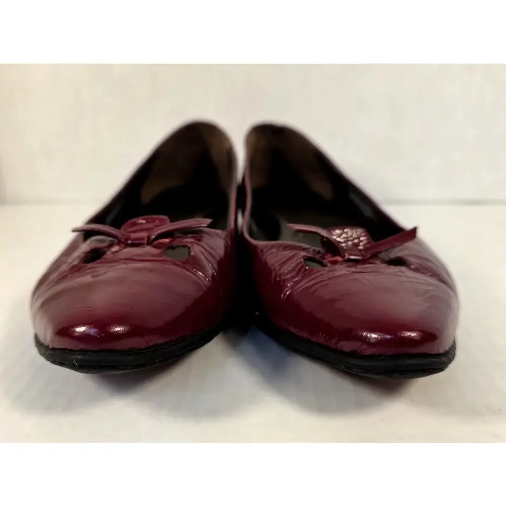 Born Burgundy Patent Leather Flats Pointed Toe Bow Accents Maroon Slip On Sz 9